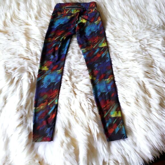 Athleta Colorburst Sonar Tight Legging in Multi - Picture 5 of 9